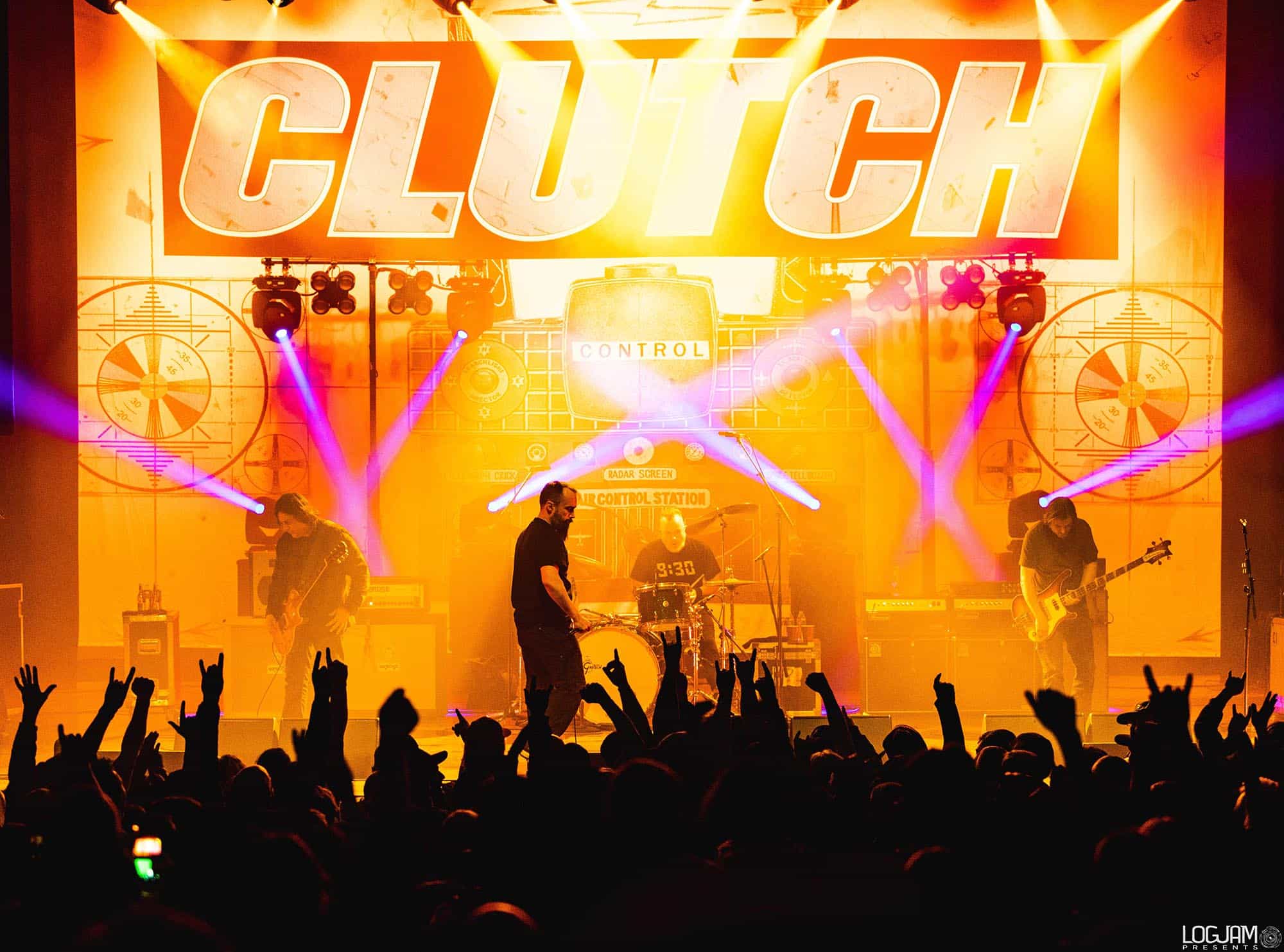 Clutch-37