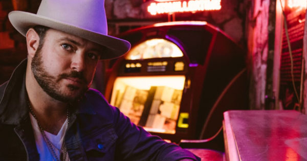 Wade Bowen Will Bring Red Dirty Country to Missoula