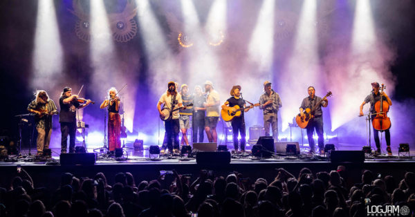 Trampled By Turtles &#038; CAAMP at the KettleHouse Amphitheater (Photo Gallery)