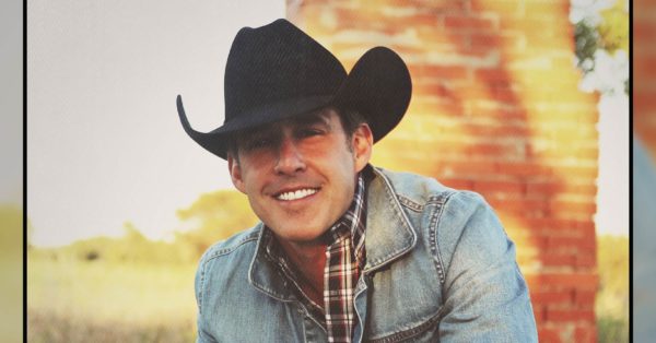 Aaron Watson at The ELM Tickets Giveaway 2022