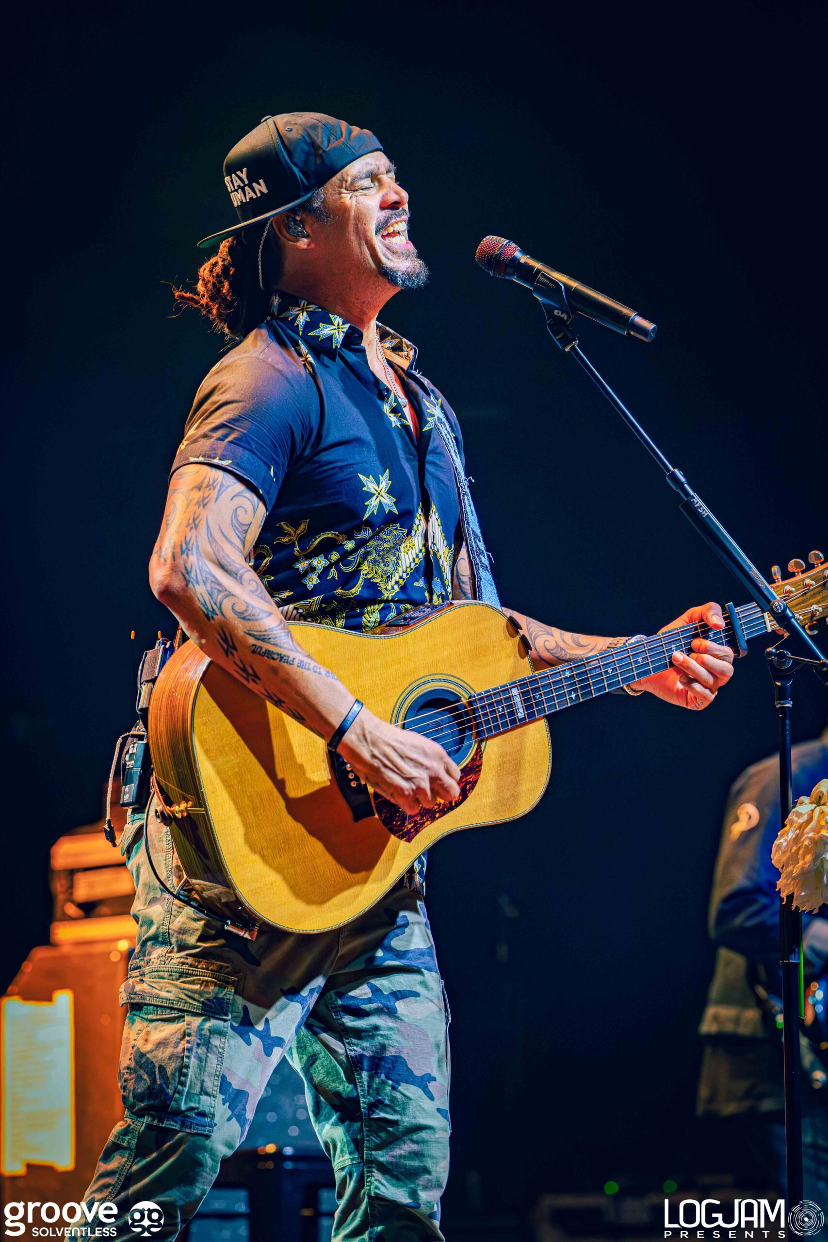 Michael-Franti-Logjam-36