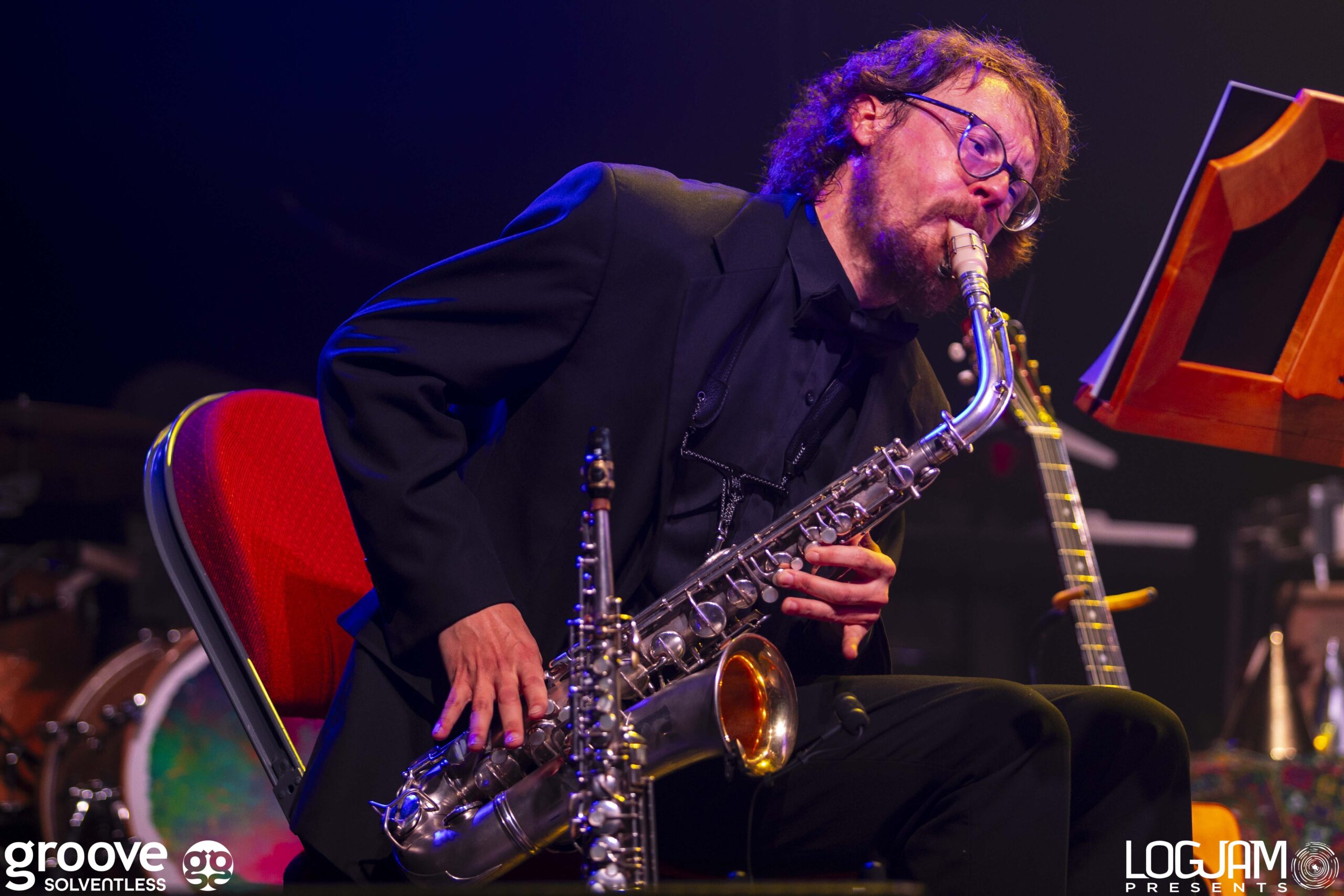 20251118_khruangbin_084_mb