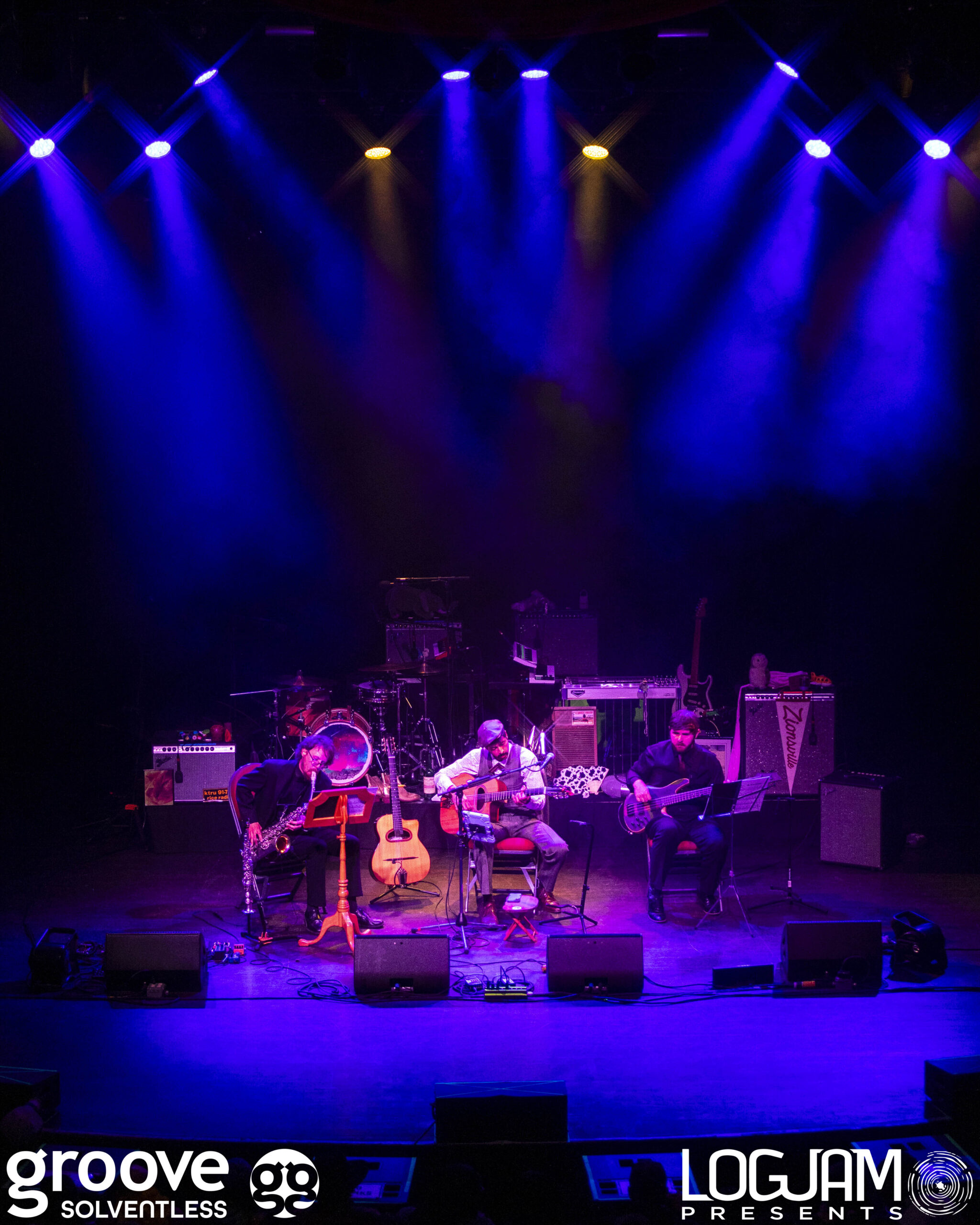 20251118_khruangbin_181_mb