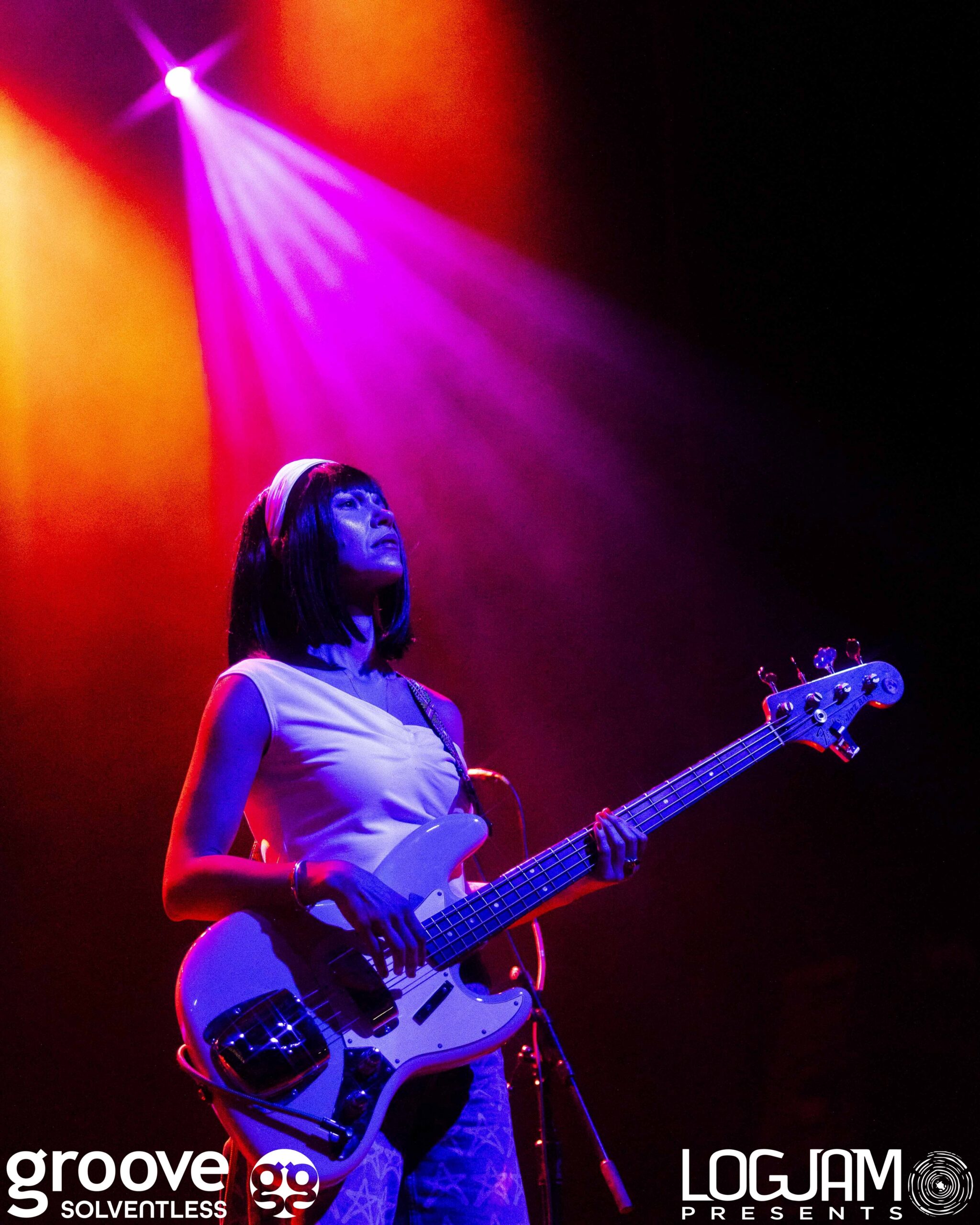 20251118_khruangbin_564_mb