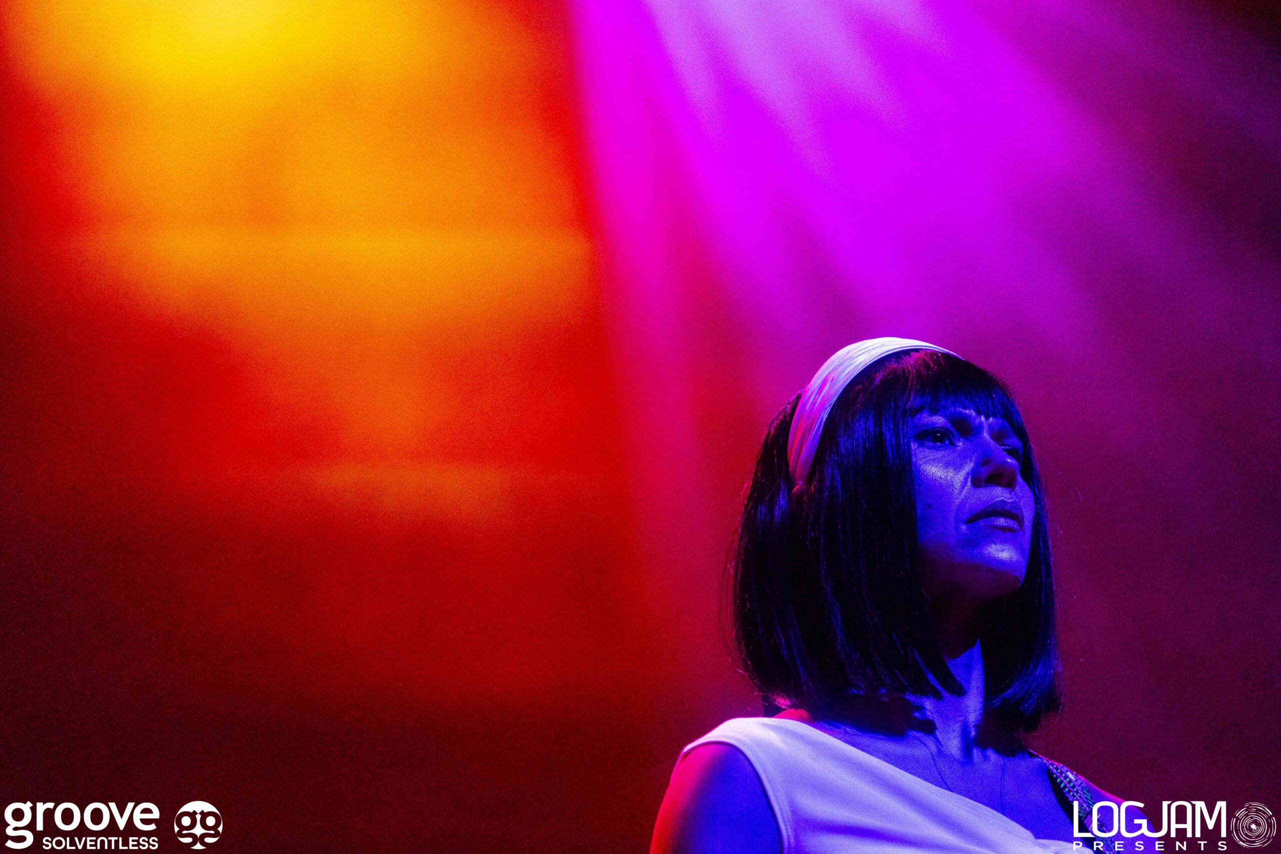 20251118_khruangbin_582_mb