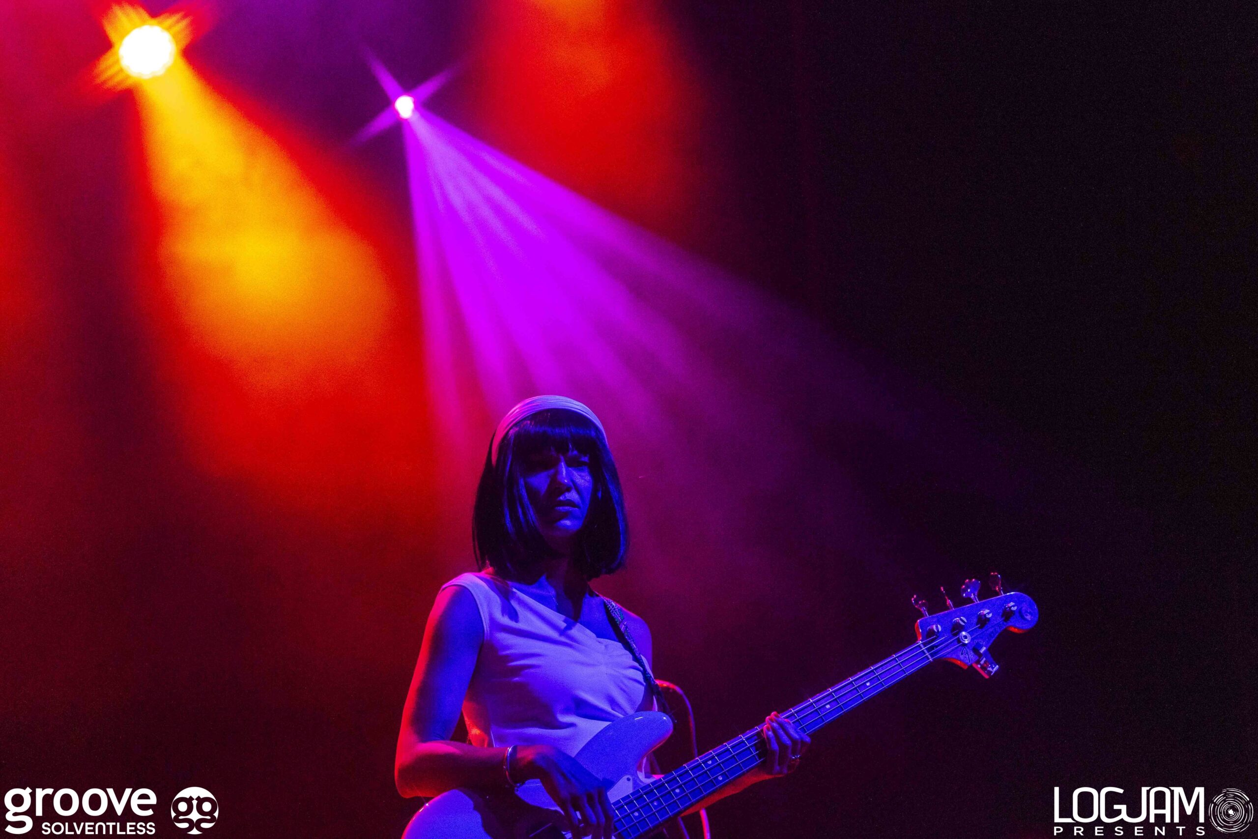 20251118_khruangbin_588_mb