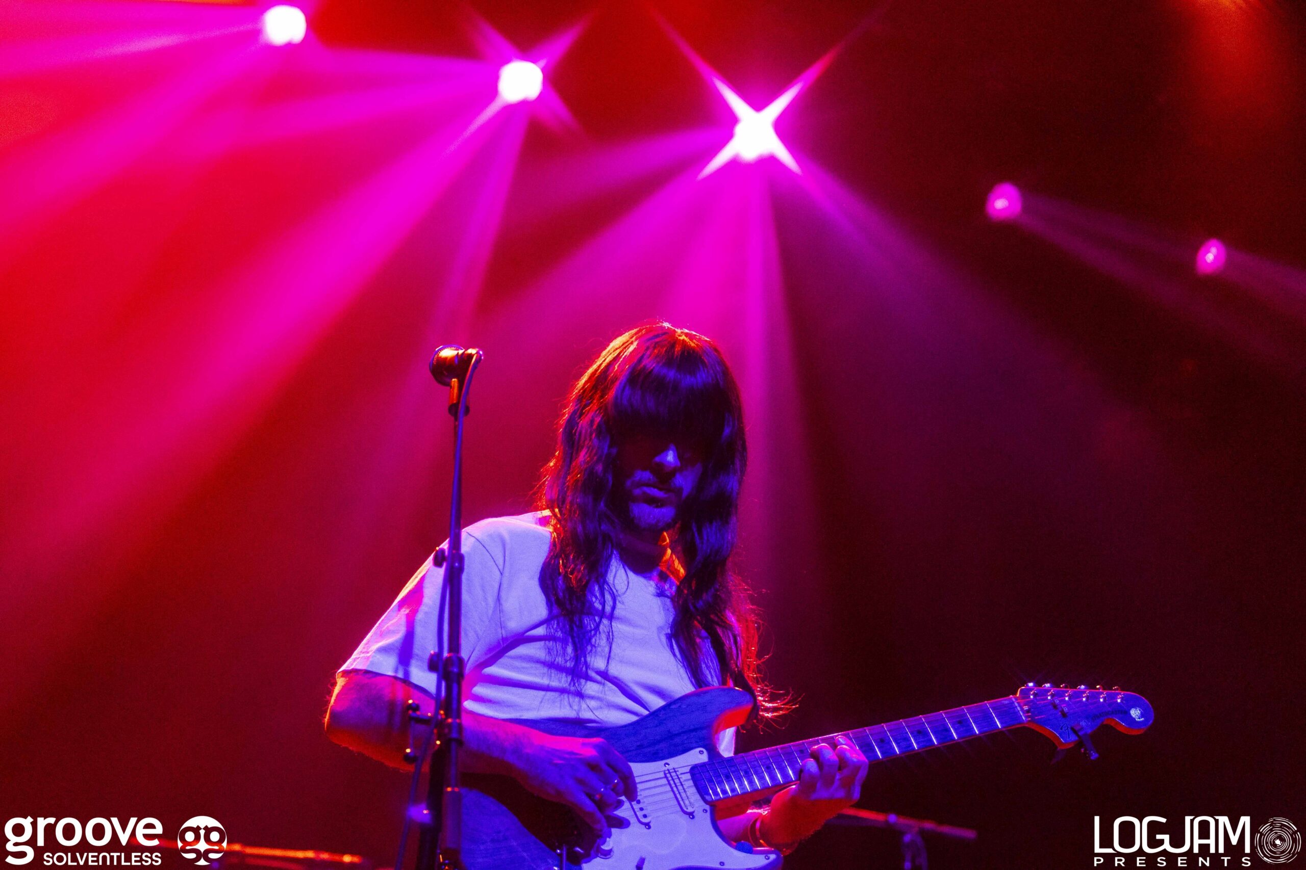 20251118_khruangbin_671_mb