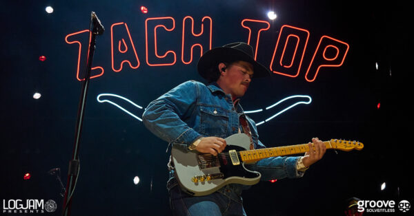 Zach Top at the Adams Center (Photo Gallery)