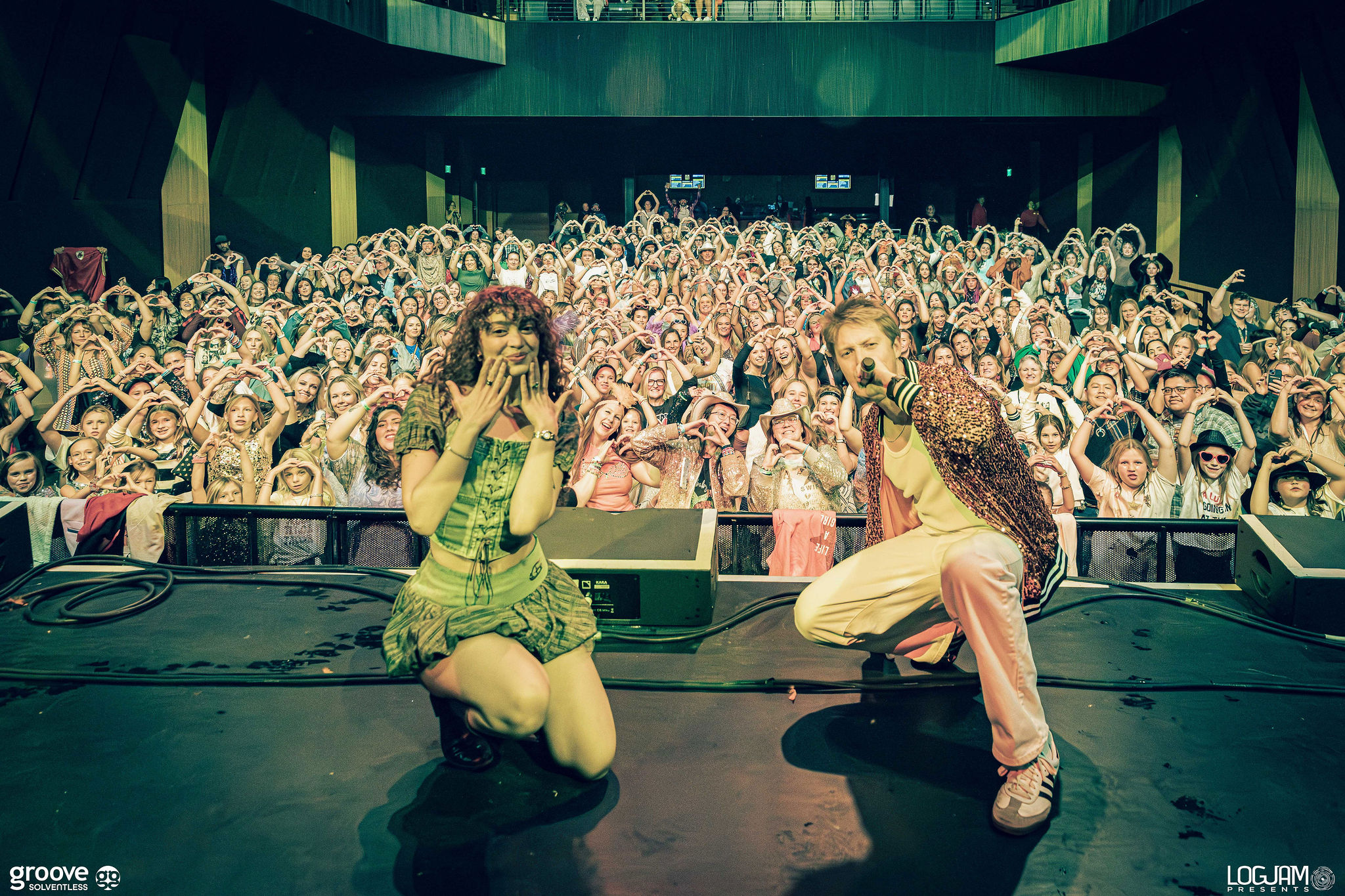 LifeofaShowgirl_Logjam_landscape-22