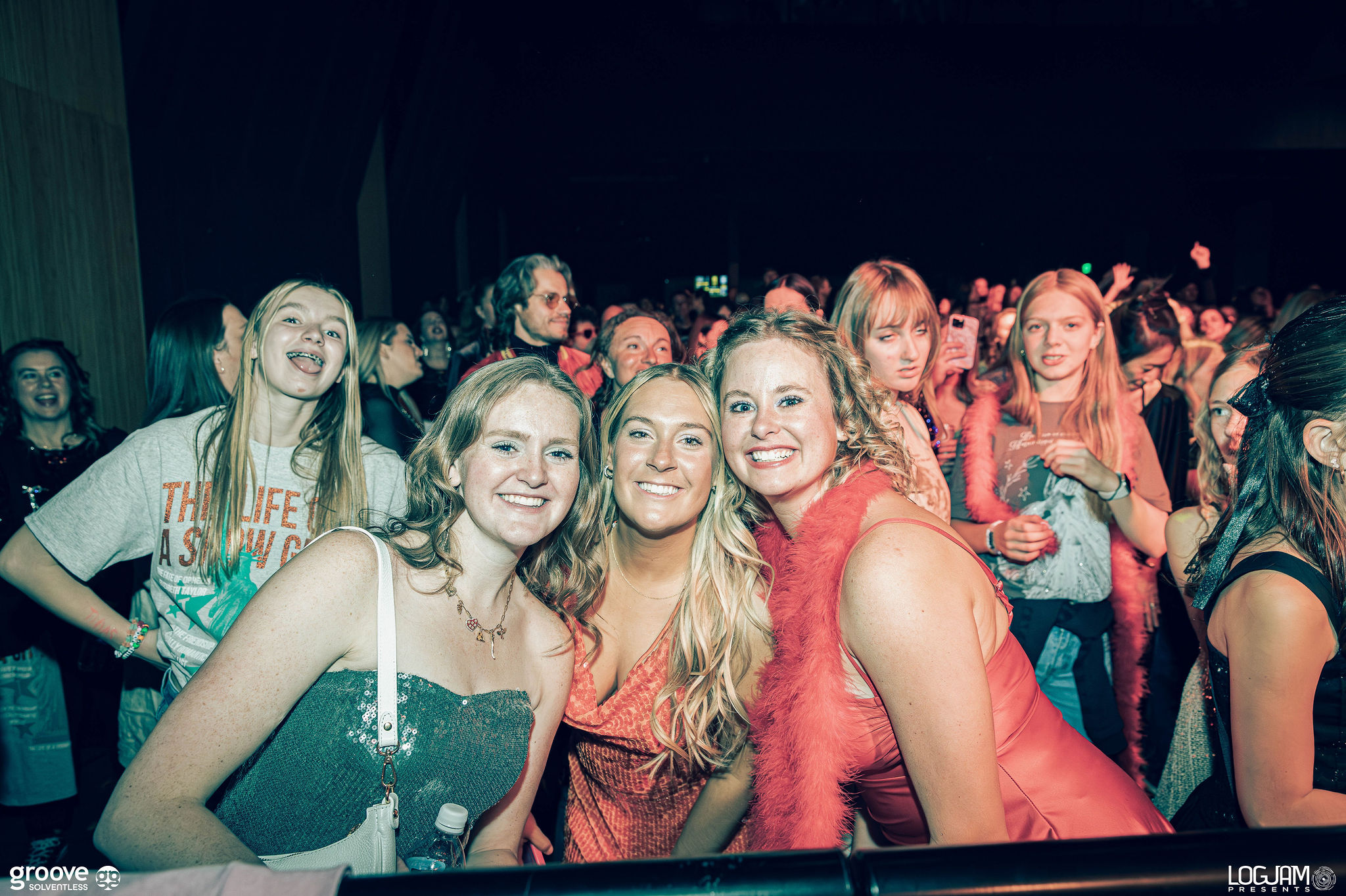 LifeofaShowgirl_Logjam_landscape-31