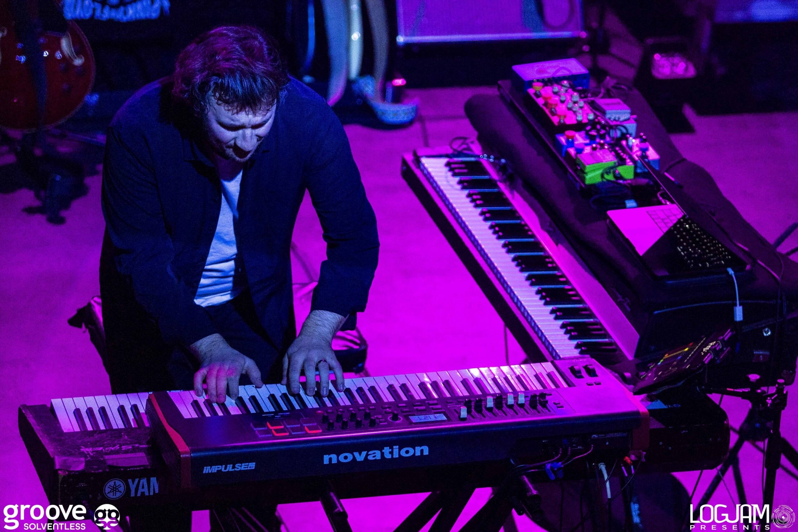 20251129_pinky-elm_1442_mb