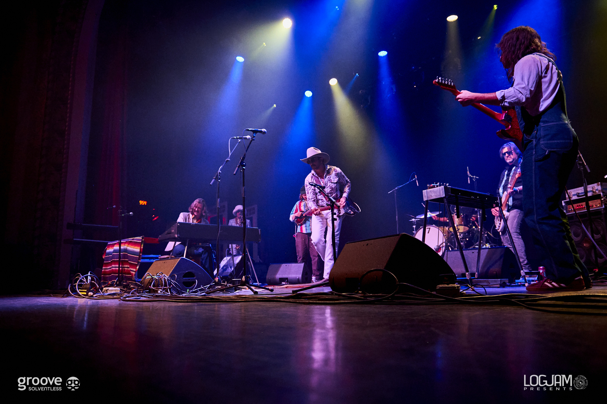 ElectricDiscoNYE25W 109