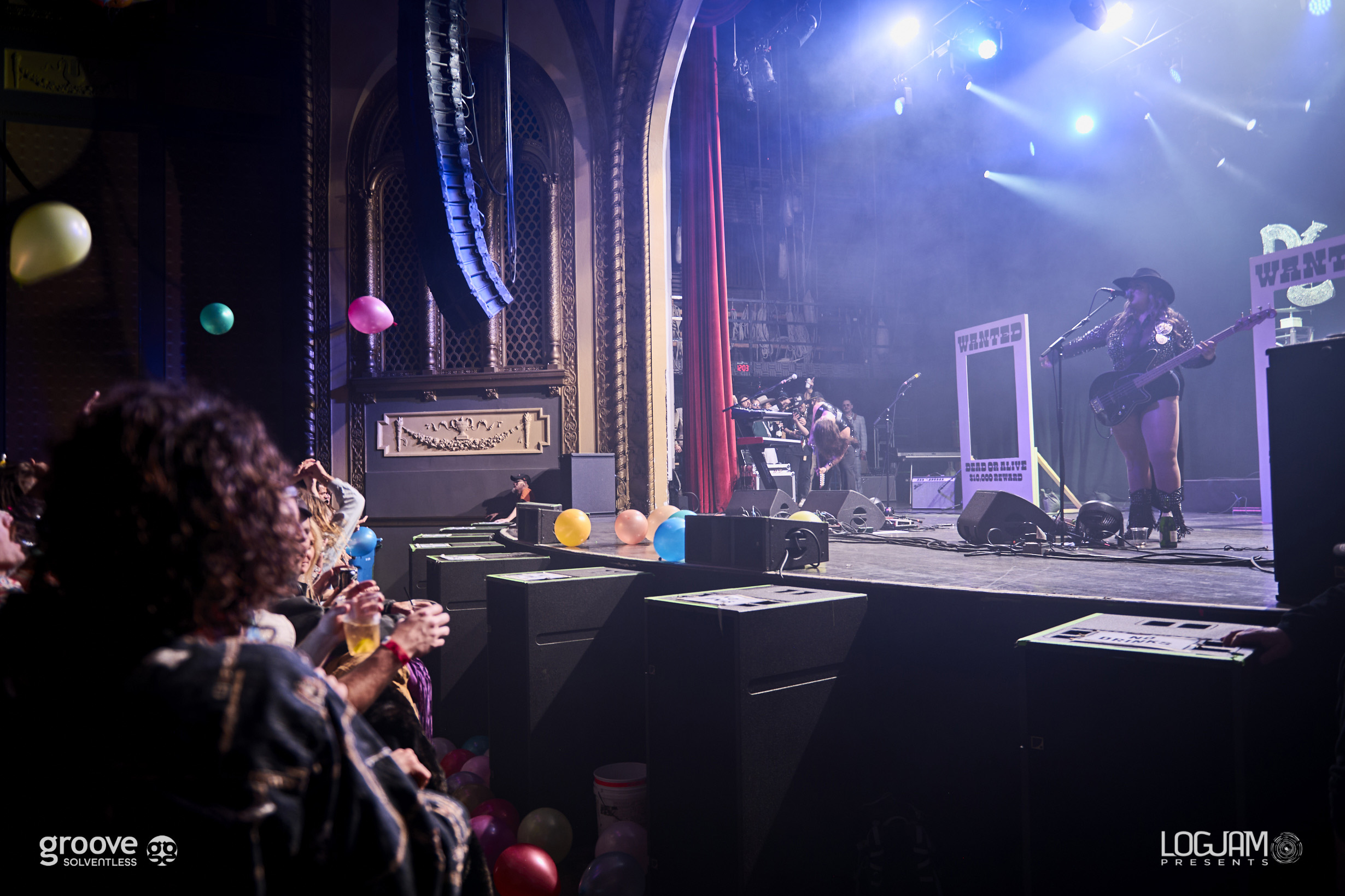 ElectricDiscoNYE25W 195