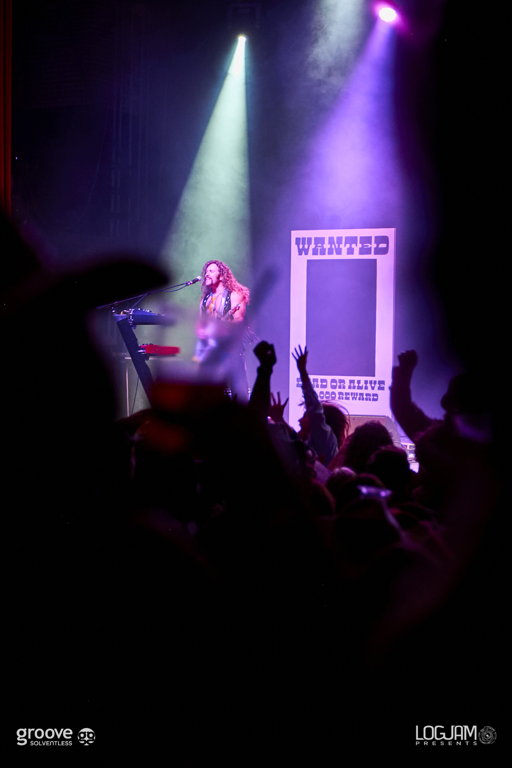 ElectricDiscoNYE25W 44