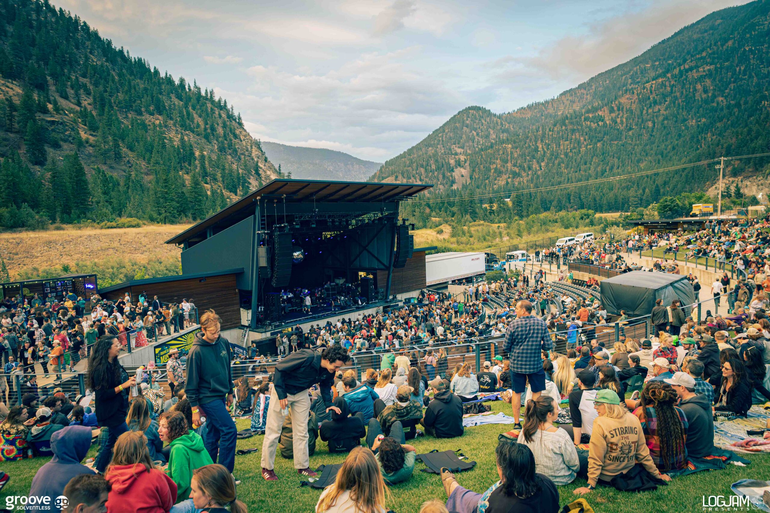 LCD_Soundsystem_Kettlehouse_Landscape-5