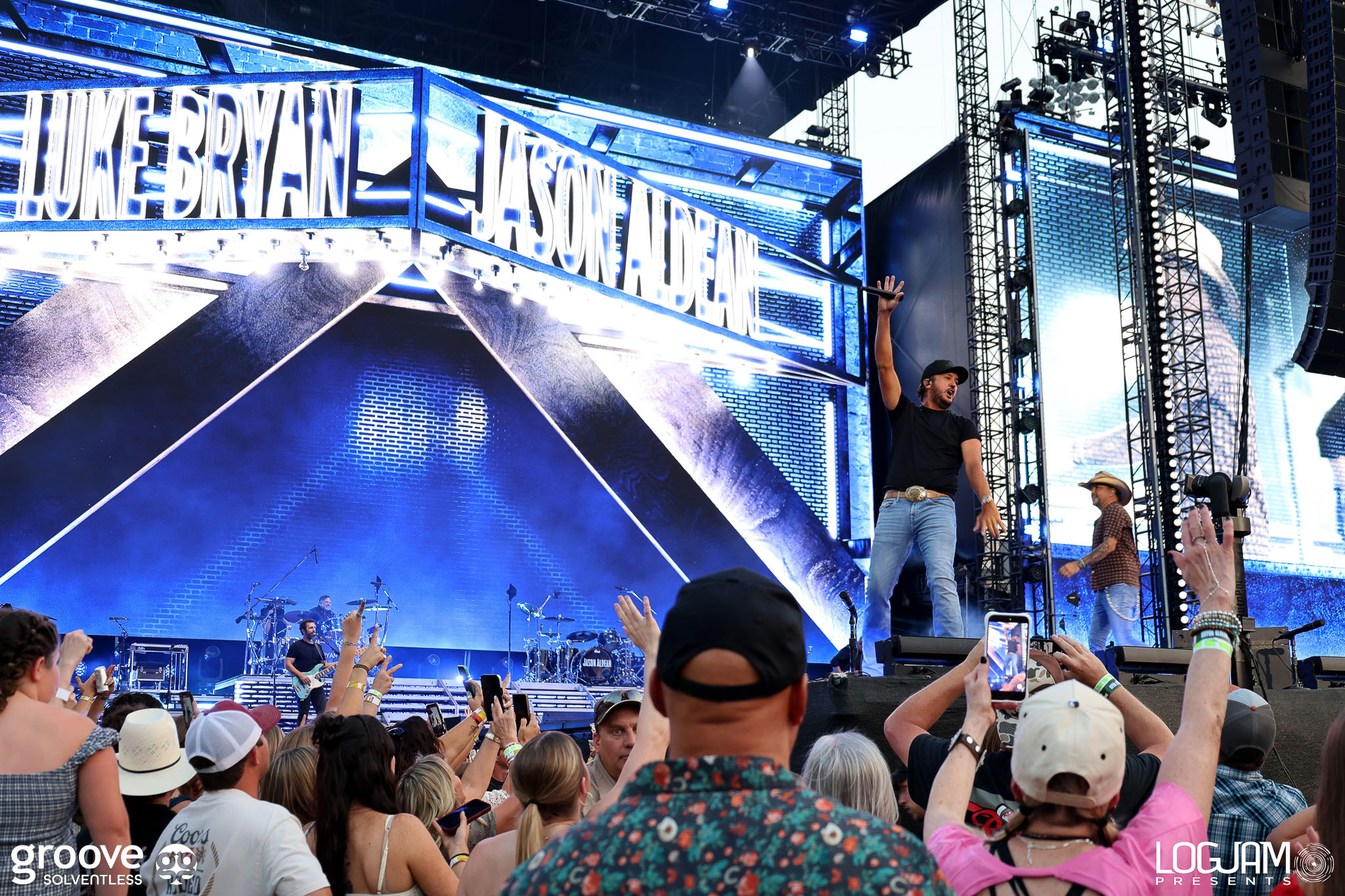 Luke Bryan and Jason Aldean - Tangvald Photography-12