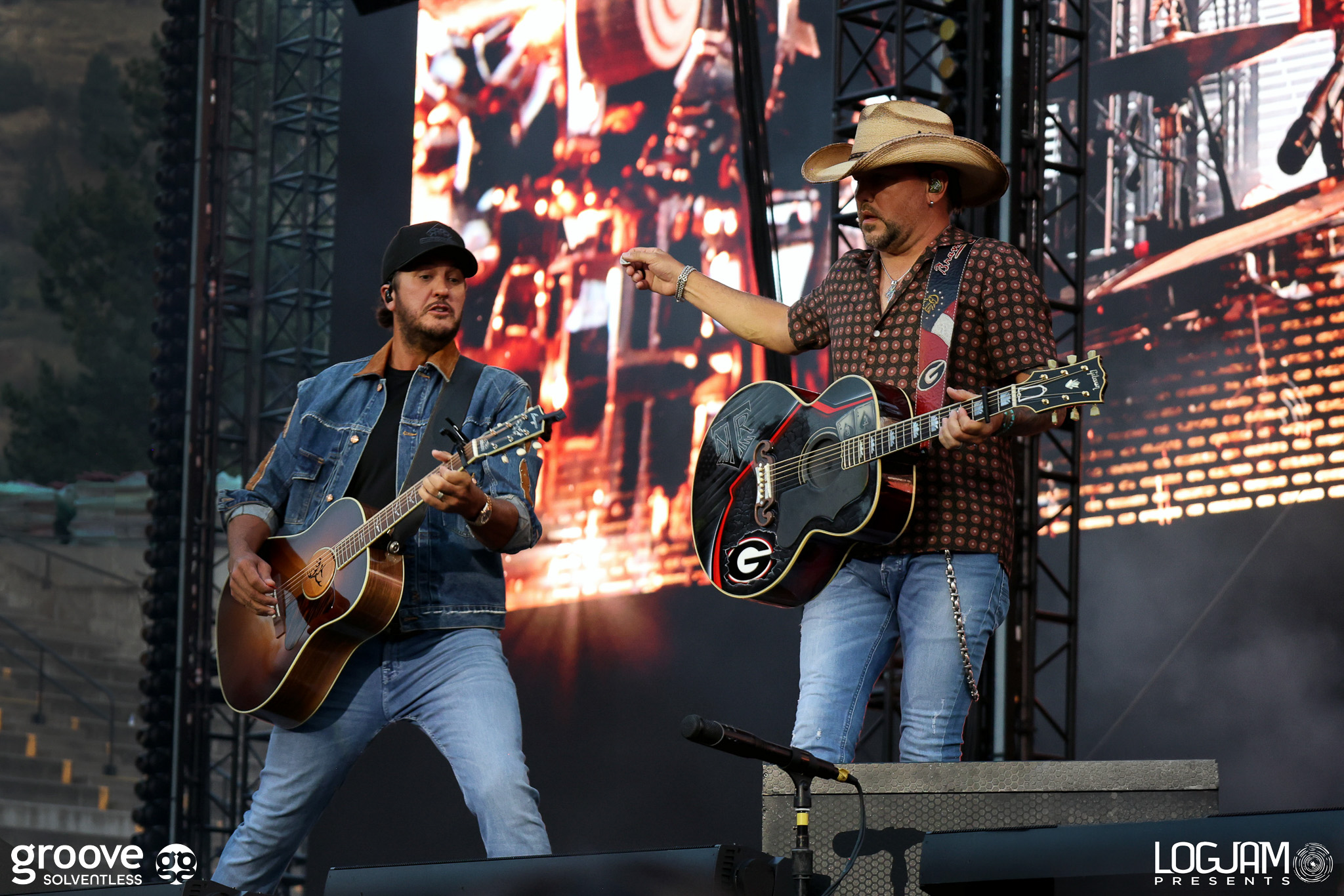 Luke Bryan and Jason Aldean - Tangvald Photography-23