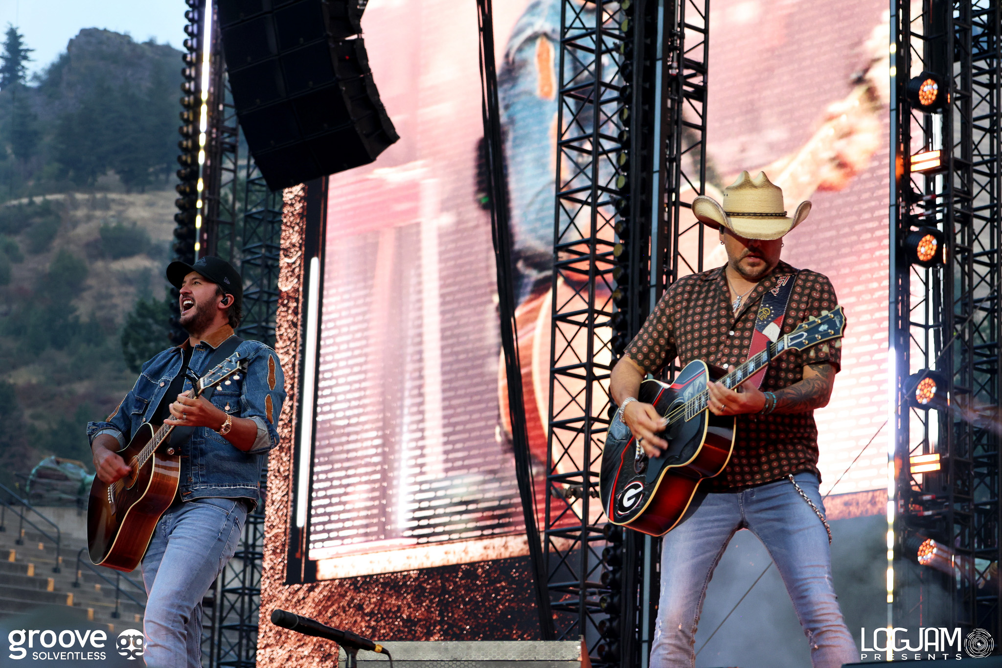 Luke Bryan and Jason Aldean - Tangvald Photography-27