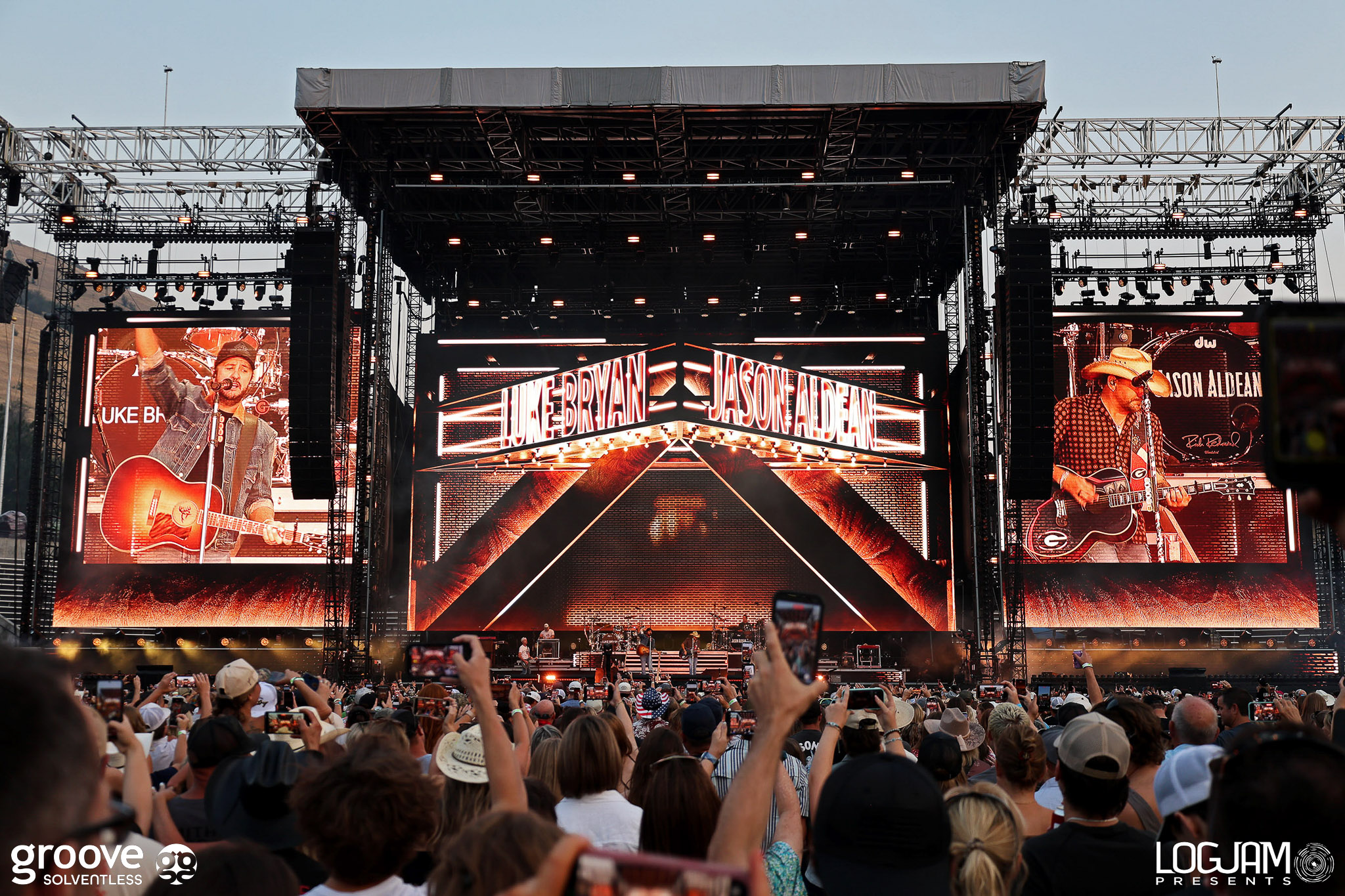 Luke Bryan and Jason Aldean - Tangvald Photography-35