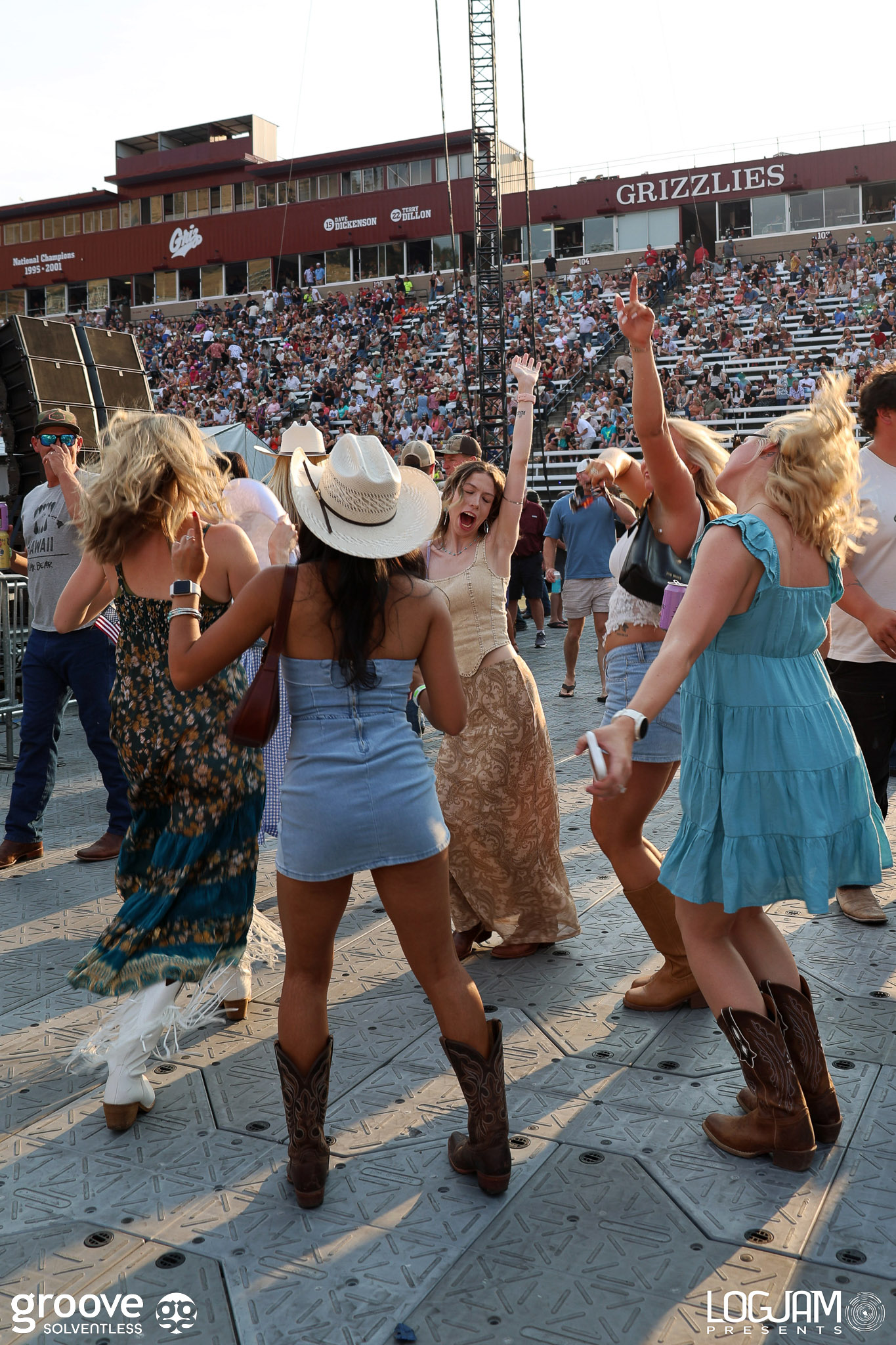 Luke Bryan and Jason Aldean - Tangvald Photography-38