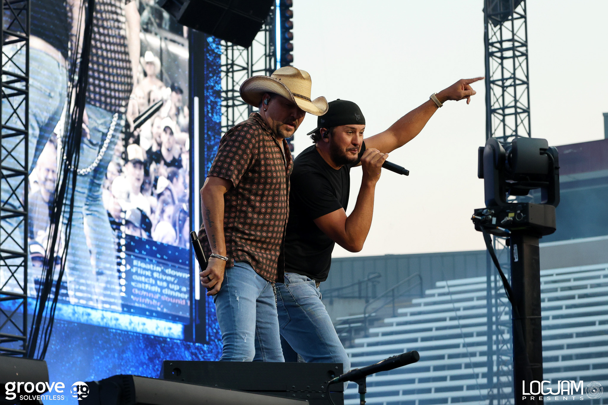 Luke Bryan and Jason Aldean - Tangvald Photography-5