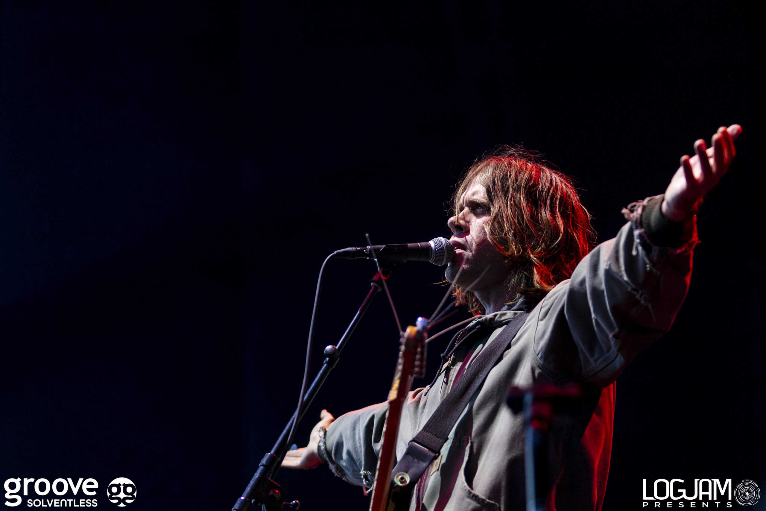 20261002_big-thief_0051_mb