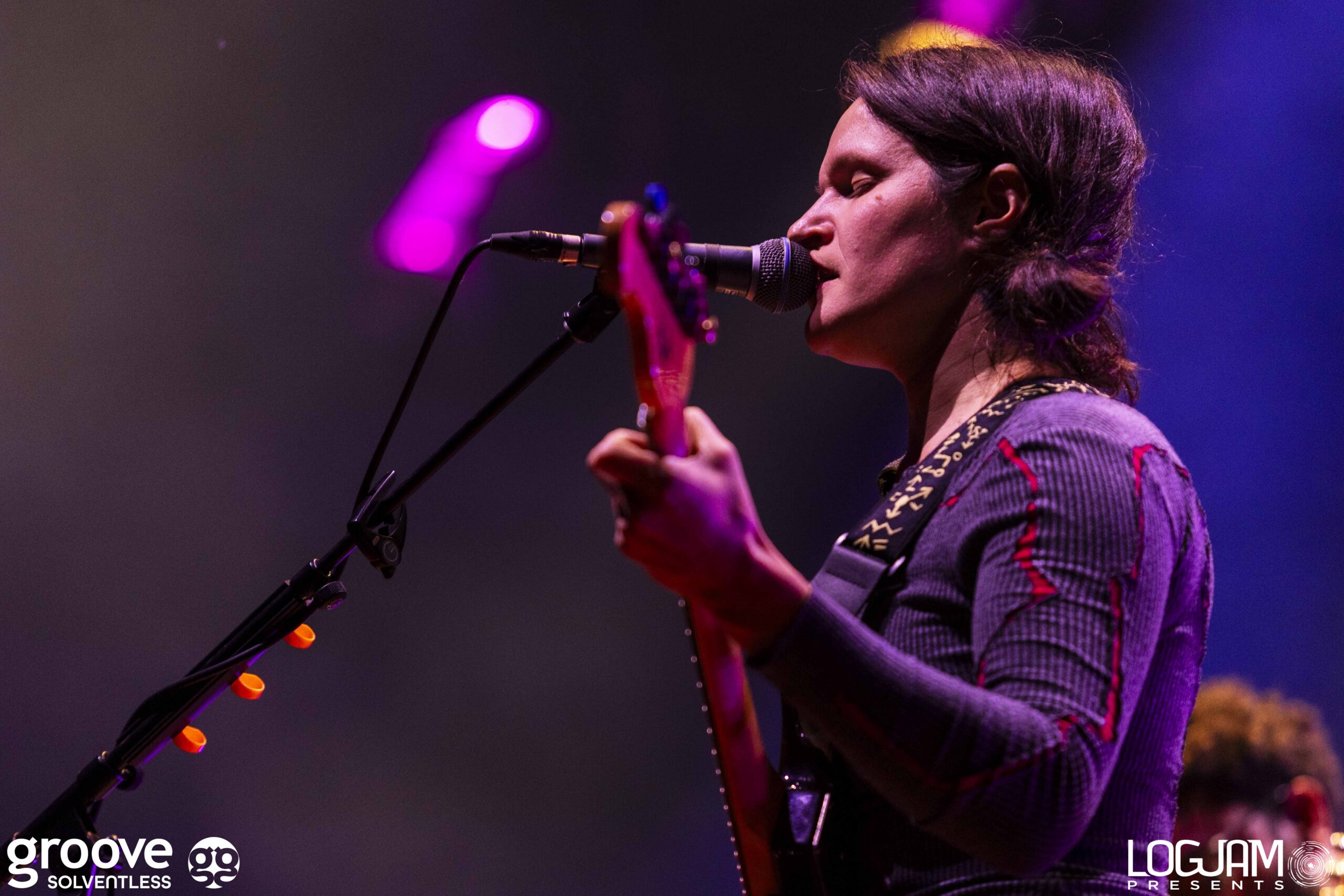 20261002_big-thief_0282_mb