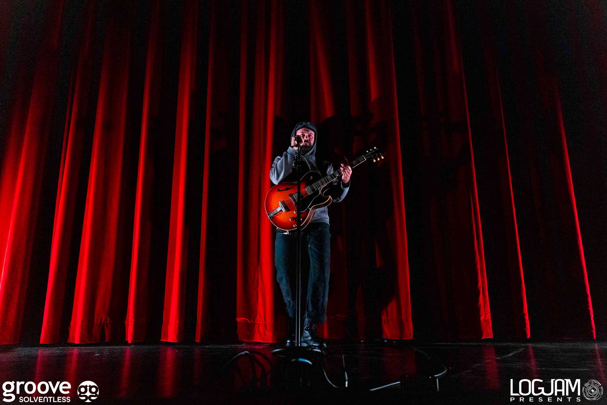 20261023_shakey-graves_0527_mb