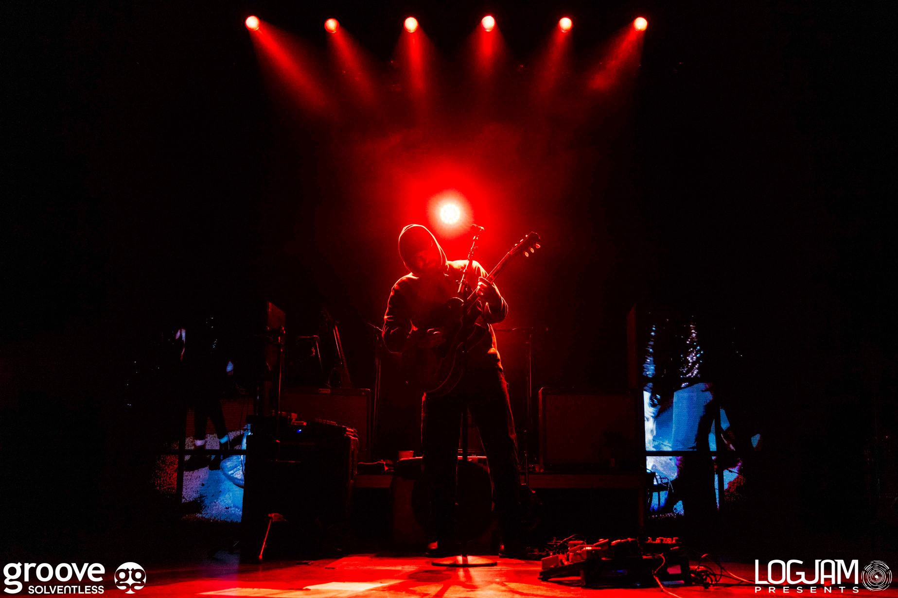 20261023_shakey-graves_0661_mb