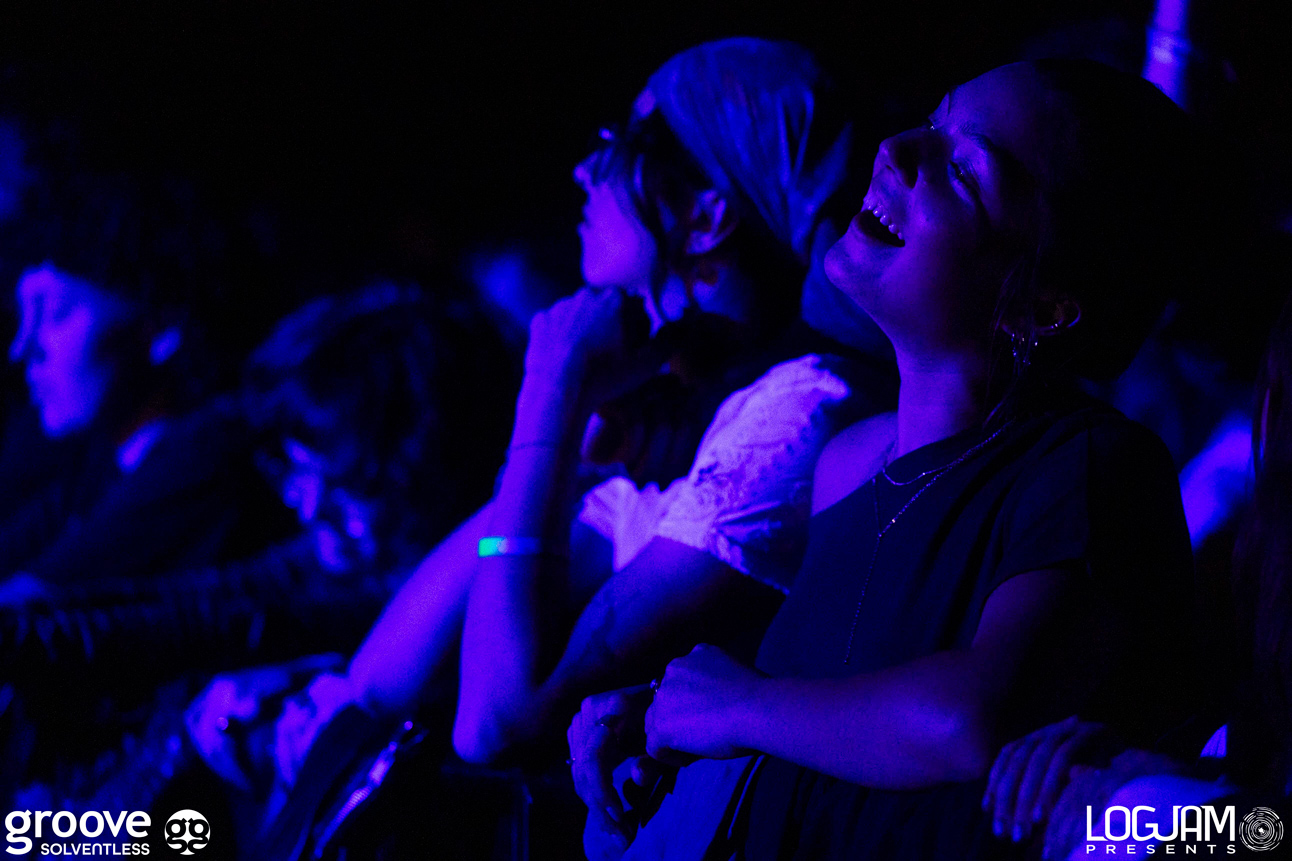 20261023_shakey-graves_0787_mb