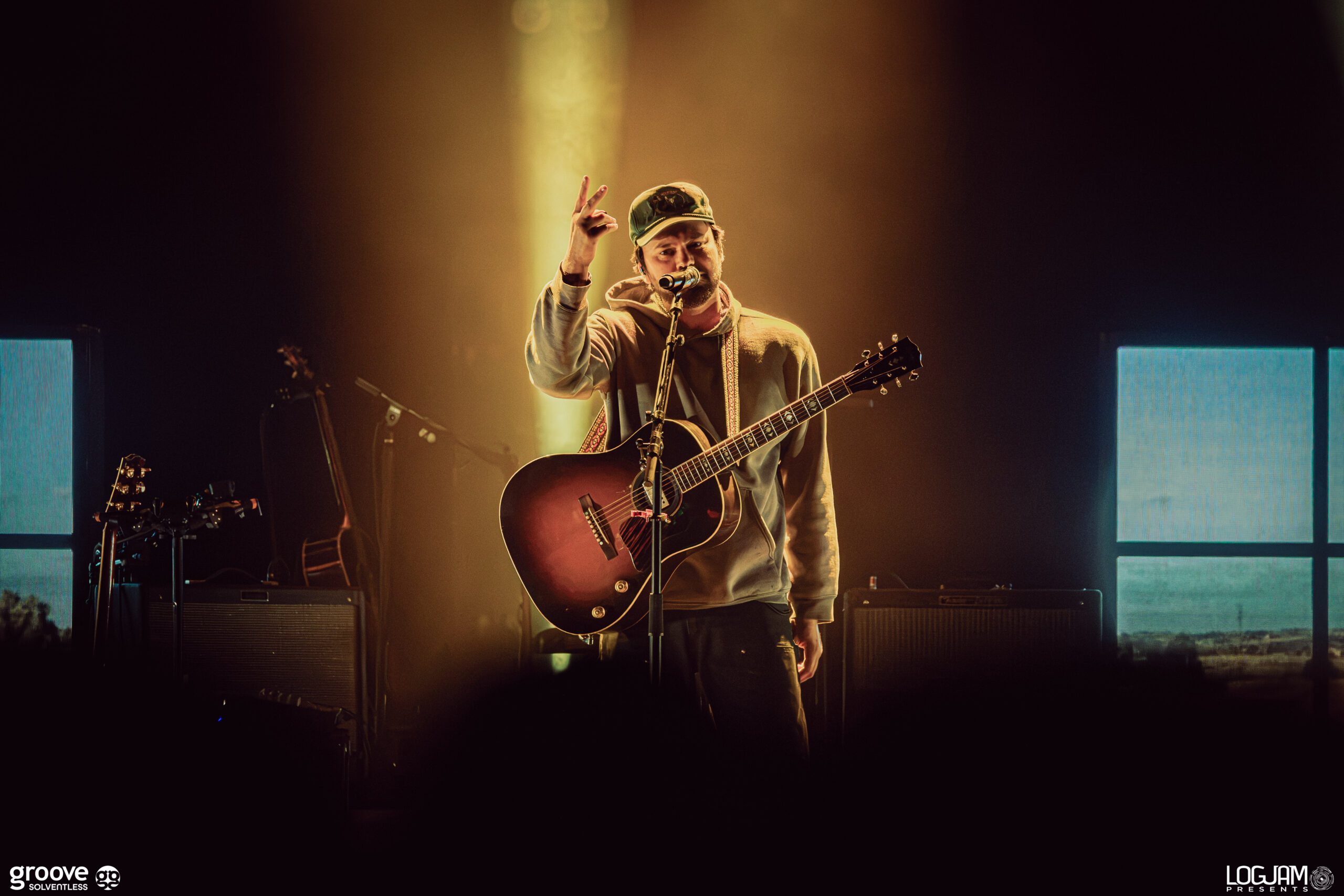 Shakey_Graves_Oct_2026_Land-3